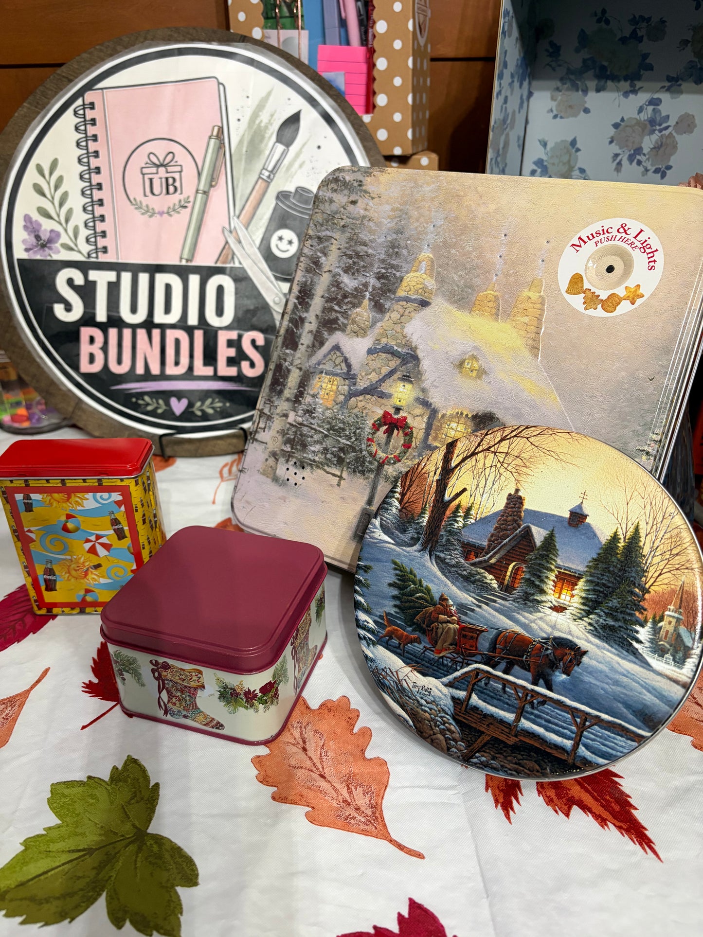 Vintage & Christmas Tins